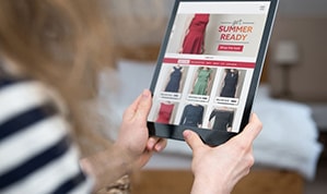 Velan Empowers A Seattle-Based E-Commerce Website To Better Track Their Shipping, Billing, And Reports By Implementing A CRM Solution.